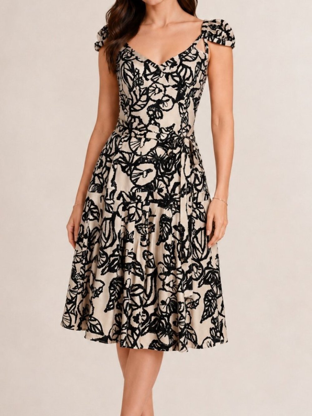 Tracy Reese 100% Silk Black Ivory Belted Drop Waist Midi Dress 8 - Picture 16 of 16